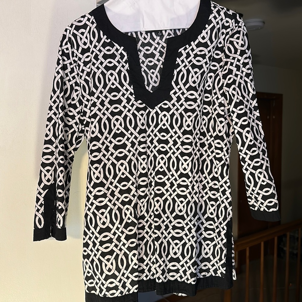 Top by Jones Wear